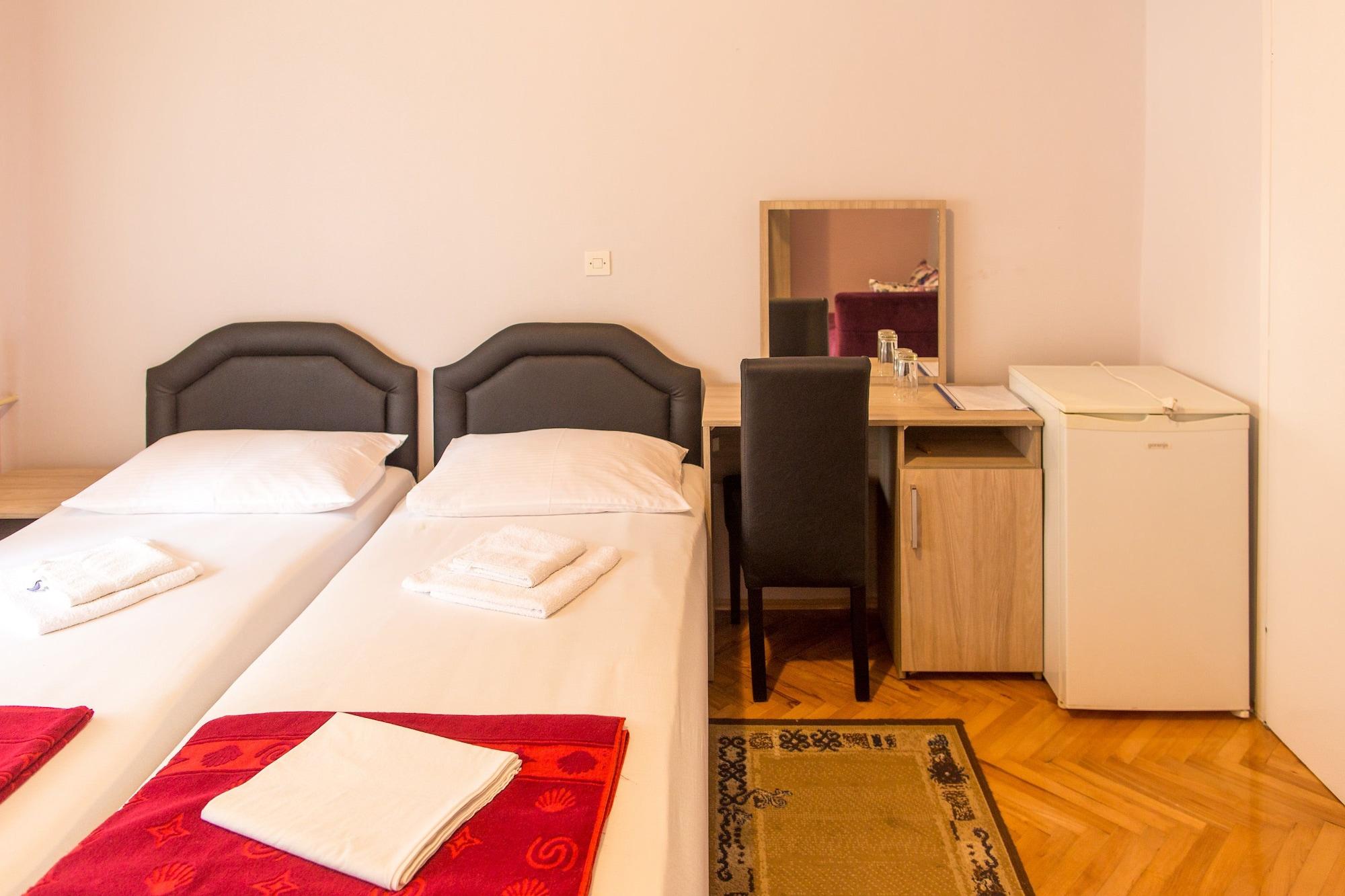 Guesthouse Blue Coast Budva Eksteriør billede