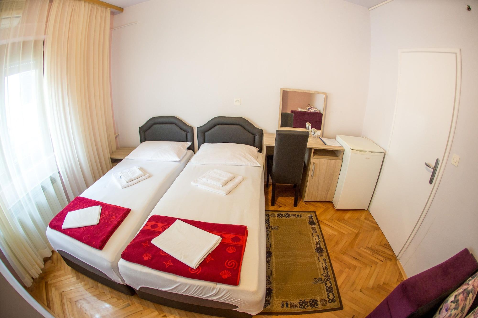 Guesthouse Blue Coast Budva Eksteriør billede
