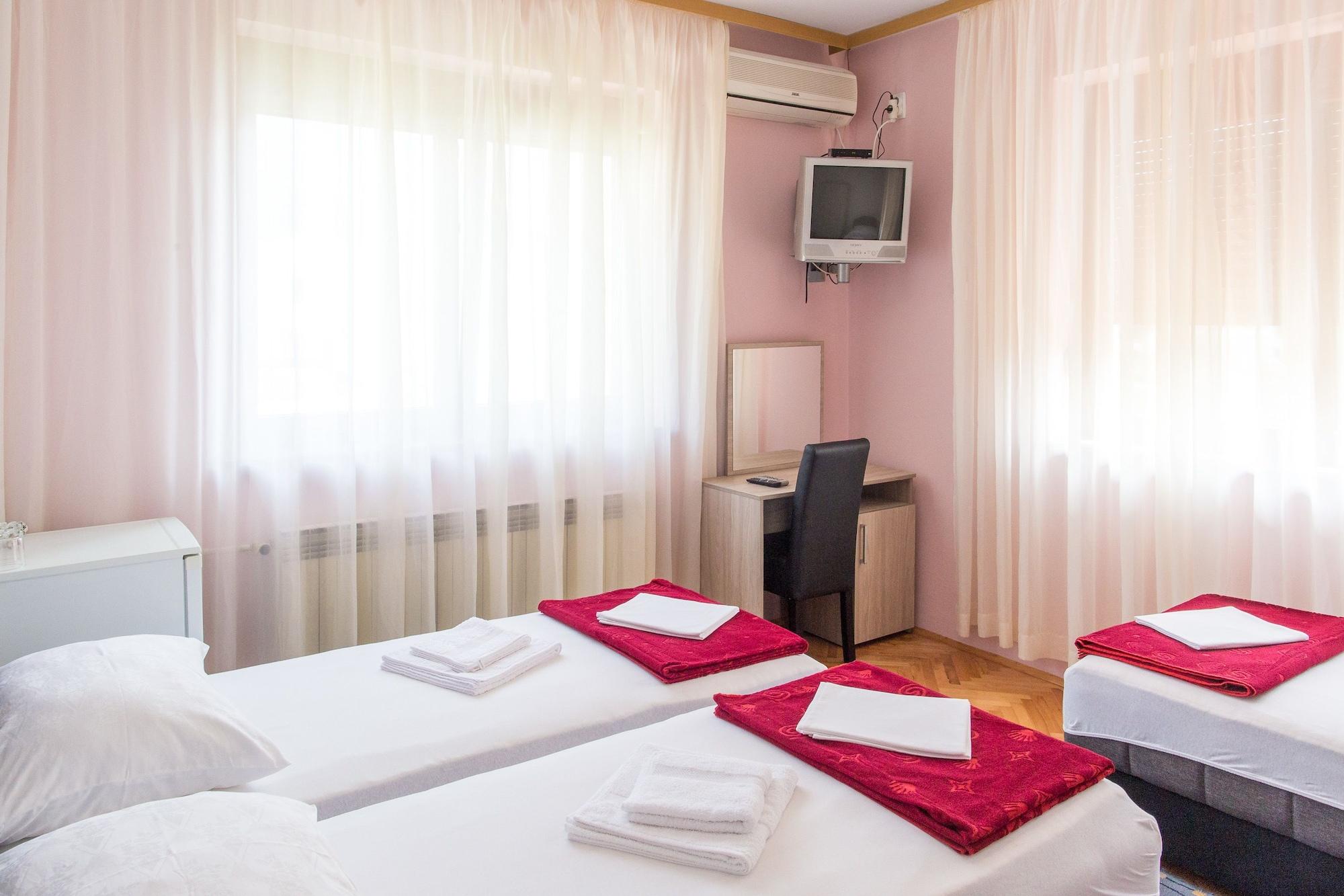 Guesthouse Blue Coast Budva Eksteriør billede